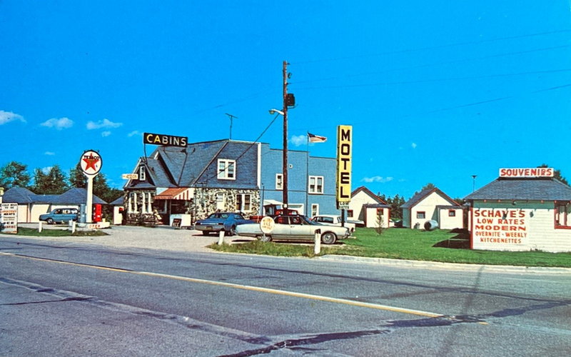 Woodys Outpost (Schaves Tourist Court, Grants Modern Tourist Court) - Vintage Postcard